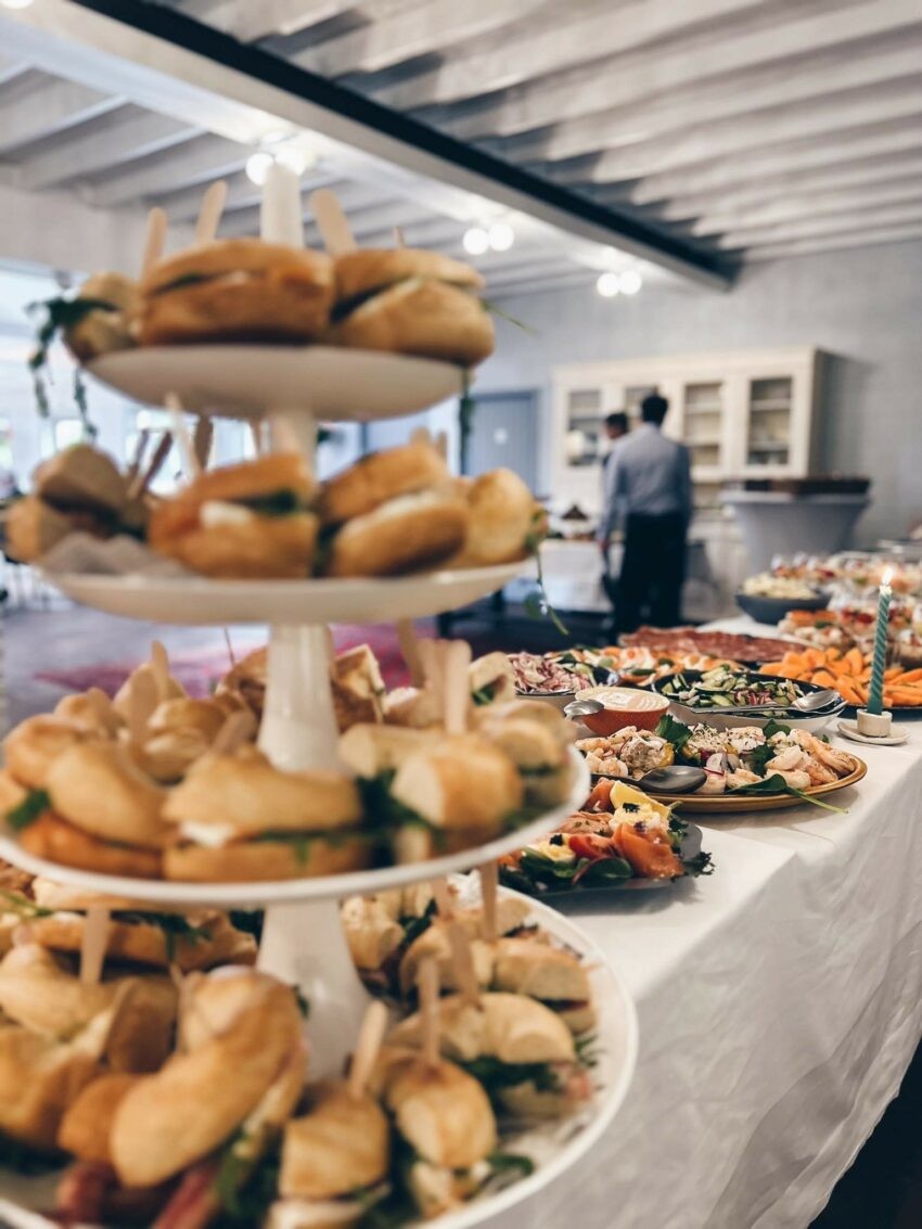 Buffet uit eigen keuken tijdens een vergadering in de regio Gent